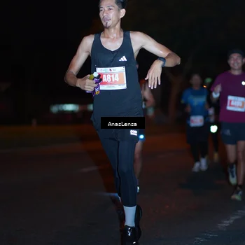 Runner Photo 4341884