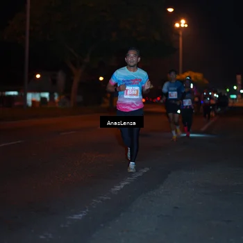 Runner Photo 4341896
