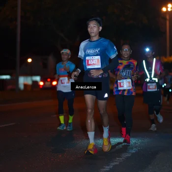 Runner Photo 4341900