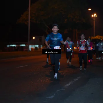 Runner Photo 4341913