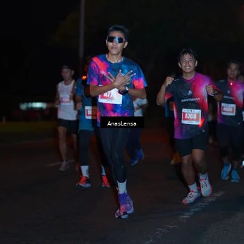 Runner Photo 4341929