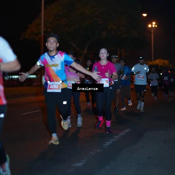 Runner Photo 4341937