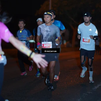Runner Photo 4341940