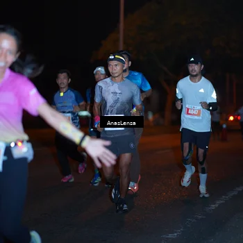 Runner Photo 4341941