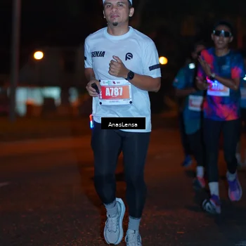 Runner Photo 4341961