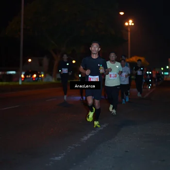 Runner Photo 4341983