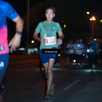 Runner Photo 4341989