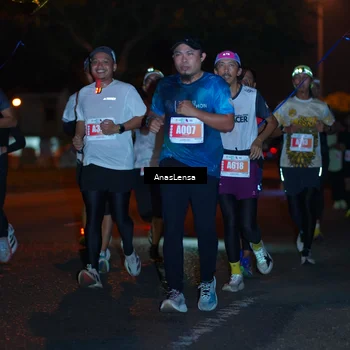Runner Photo 4341991