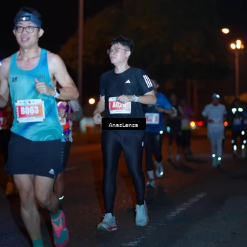 Runner Photo 4342034