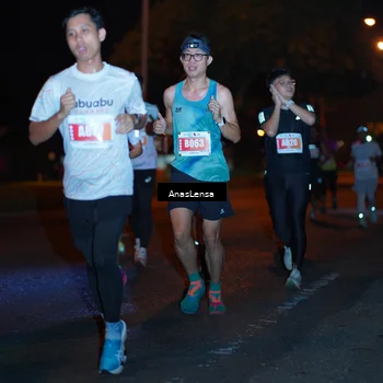 Runner Photo 4342035