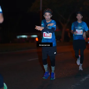 Runner Photo 4342071