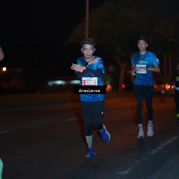 Runner Photo 4342084