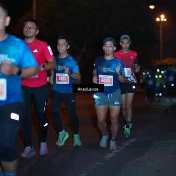Runner Photo 4342102