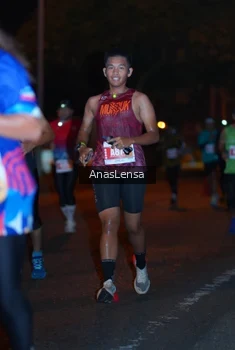 Runner Photo 4342165