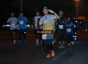 Runner Photo 4342174