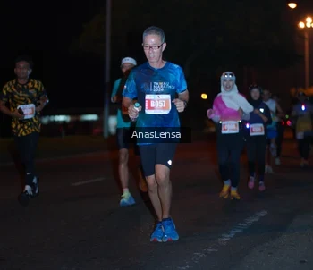 Runner Photo 4342176
