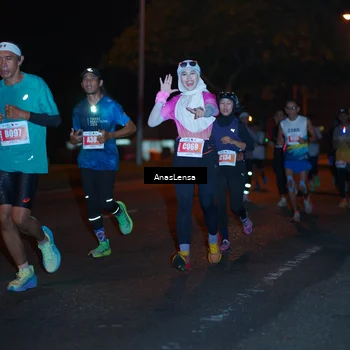 Runner Photo 4342185