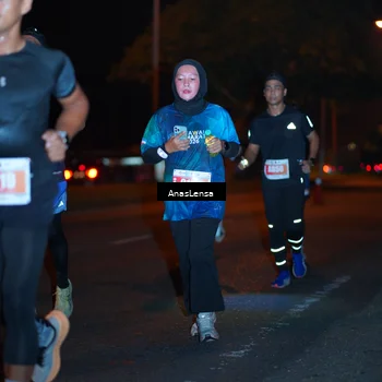 Runner Photo 4342195