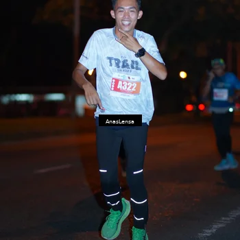 Runner Photo 4342216