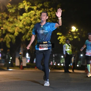 Runner Photo 4342328
