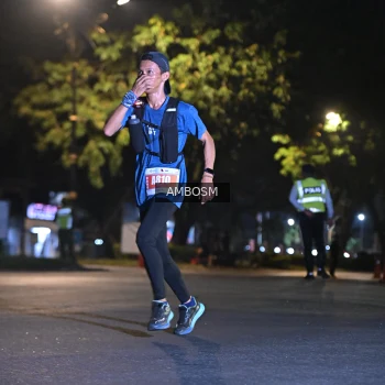 Runner Photo 4342332