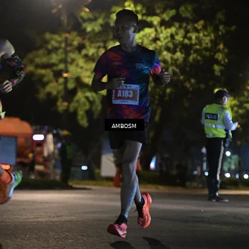 Runner Photo 4342374