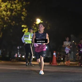 Runner Photo 4342377