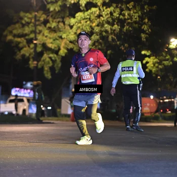 Runner Photo 4342392