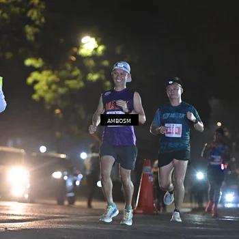 Runner Photo 4342395