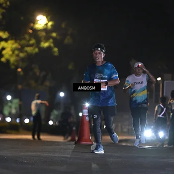 Runner Photo 4342402