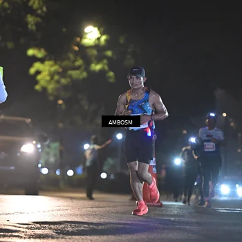 Runner Photo 4342405