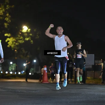 Runner Photo 4342412