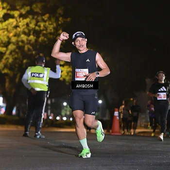 Runner Photo 4342422