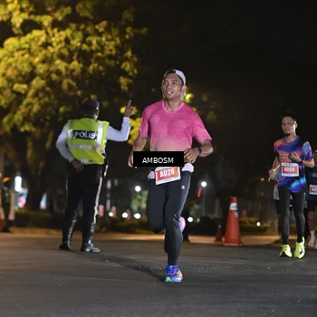 Runner Photo 4342426