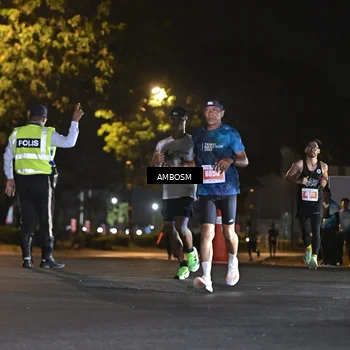 Runner Photo 4342437