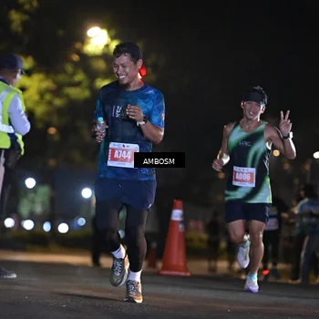 Runner Photo 4342443