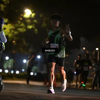 Runner Photo 4342445