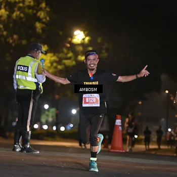 Runner Photo 4342454