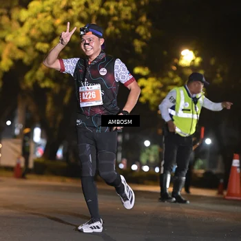 Runner Photo 4342499
