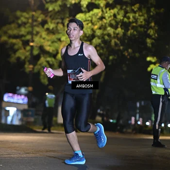 Runner Photo 4342505