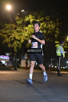 Runner Photo 4342510