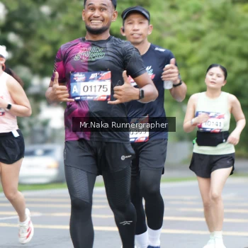 Runner Photo 43429