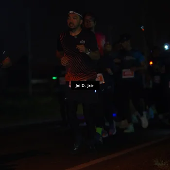 Runner Photo 4344230