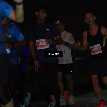 Runner Photo 4345217