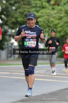 Runner Photo 43460
