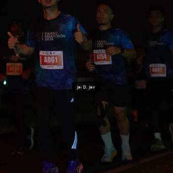 Runner Photo 4346042