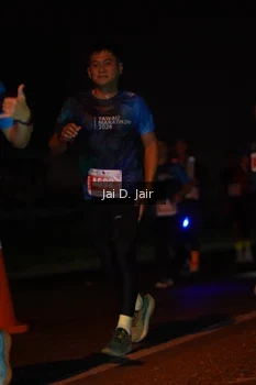 Runner Photo 4346106