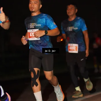 Runner Photo 4346141