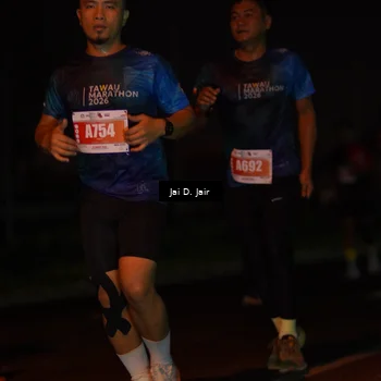 Runner Photo 4346346