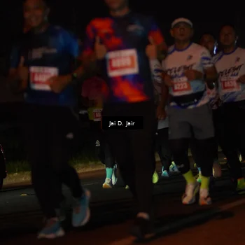 Runner Photo 4346396